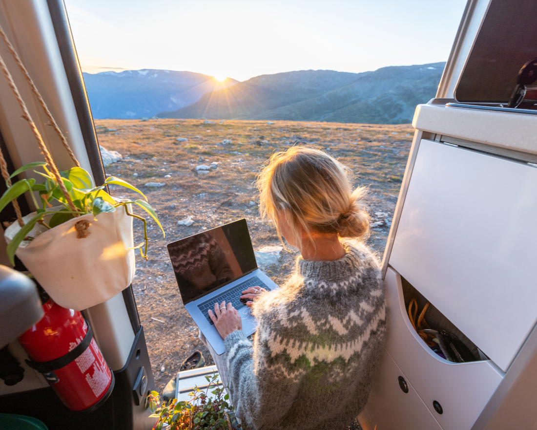 How to Capture Your Van Life Journey and Build an Audience While Traveling