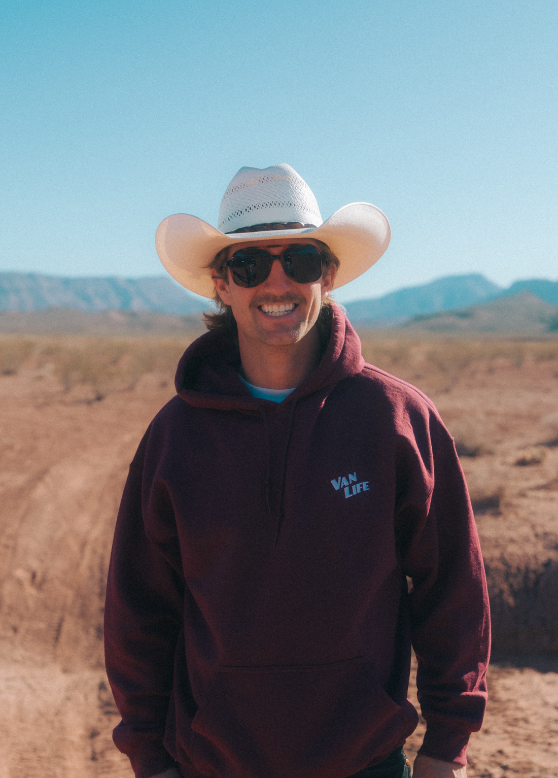 Rayco + Vanlife: Outlaw Hoodie Product vendor